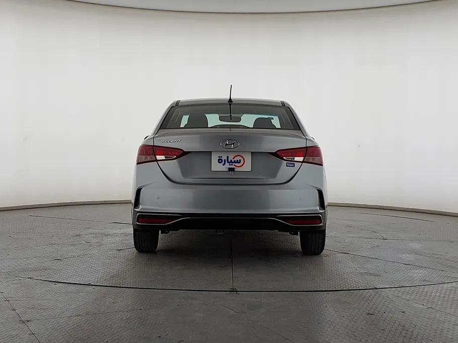 هيونداي اكسنت سمارت 2023 