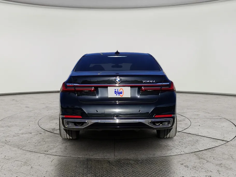 2022 BMW 7 Series 730Li 