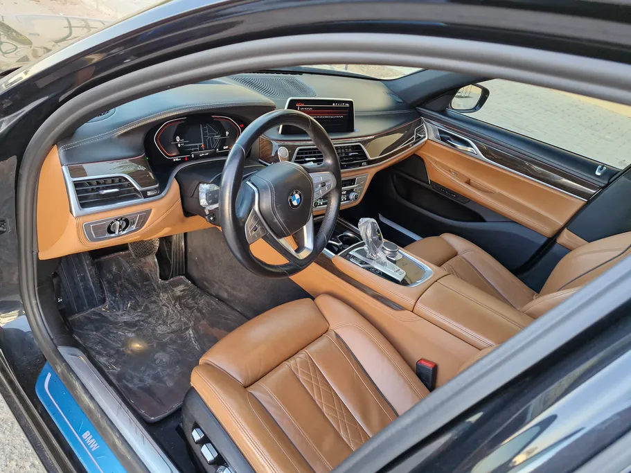 2022 BMW 7 Series 730Li 