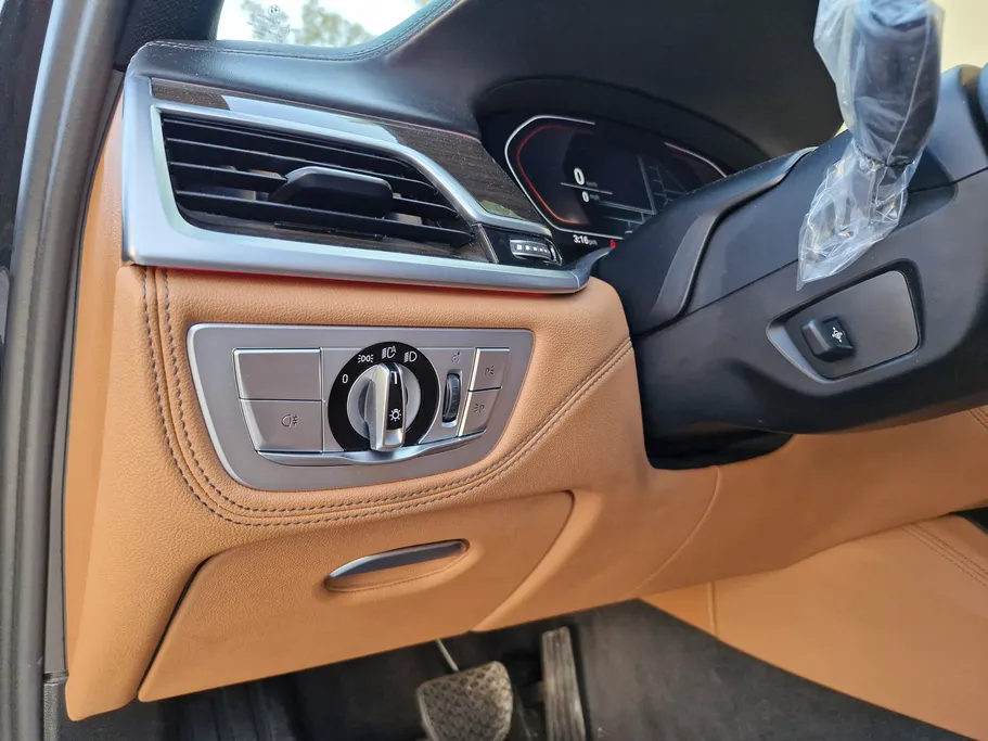 2022 BMW 7 Series 730Li 