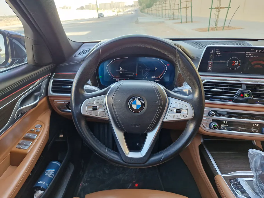 2022 BMW 7 Series 730Li 