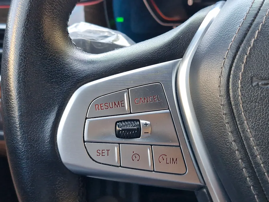 2022 BMW 7 Series 730Li 