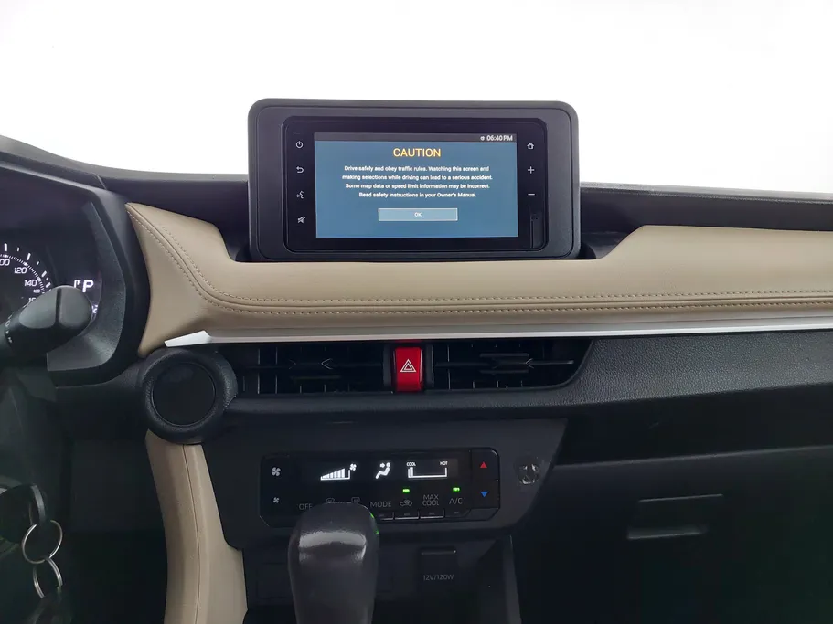 2023 Toyota Yaris  Y 