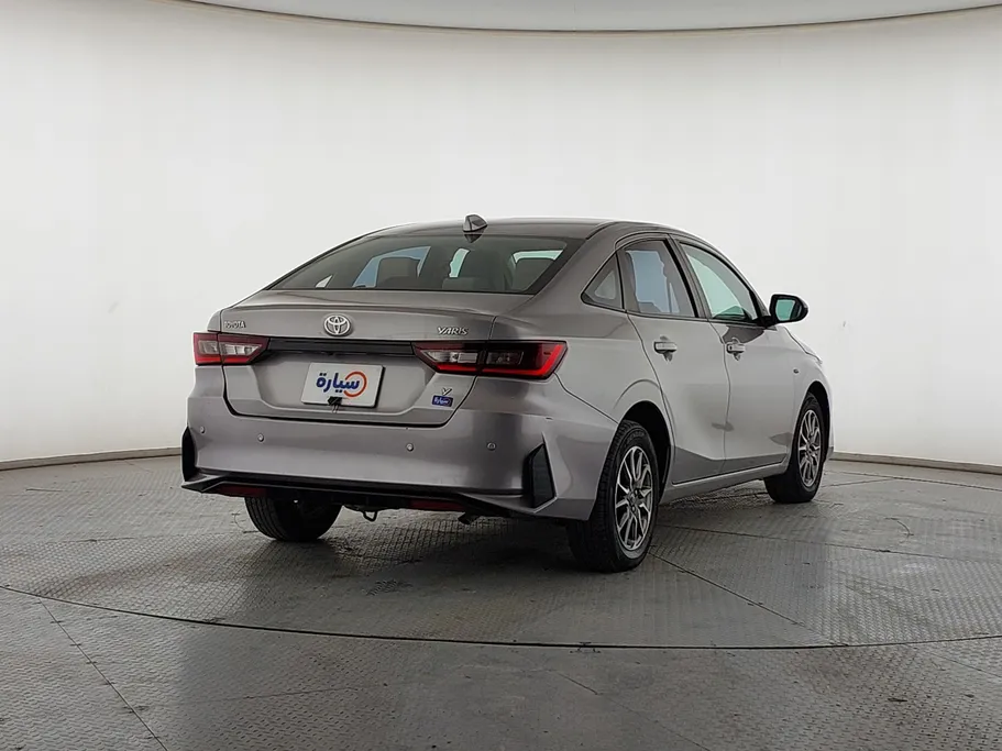 2023 Toyota Yaris  Y 