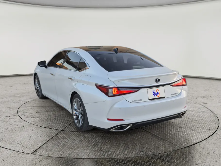 لكزس ES 350 2023 