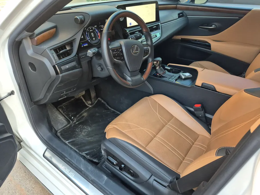 لكزس ES 350 2023 