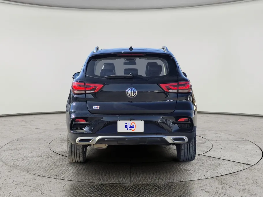 2023 MG ZS LUX 