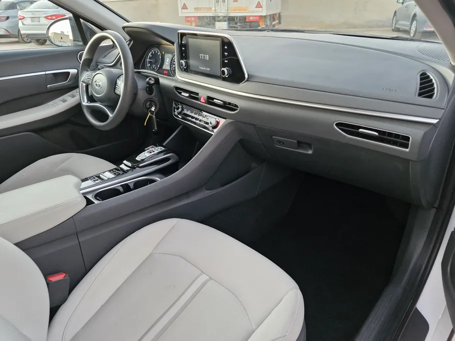 2023 Hyundai Sonata Smart 