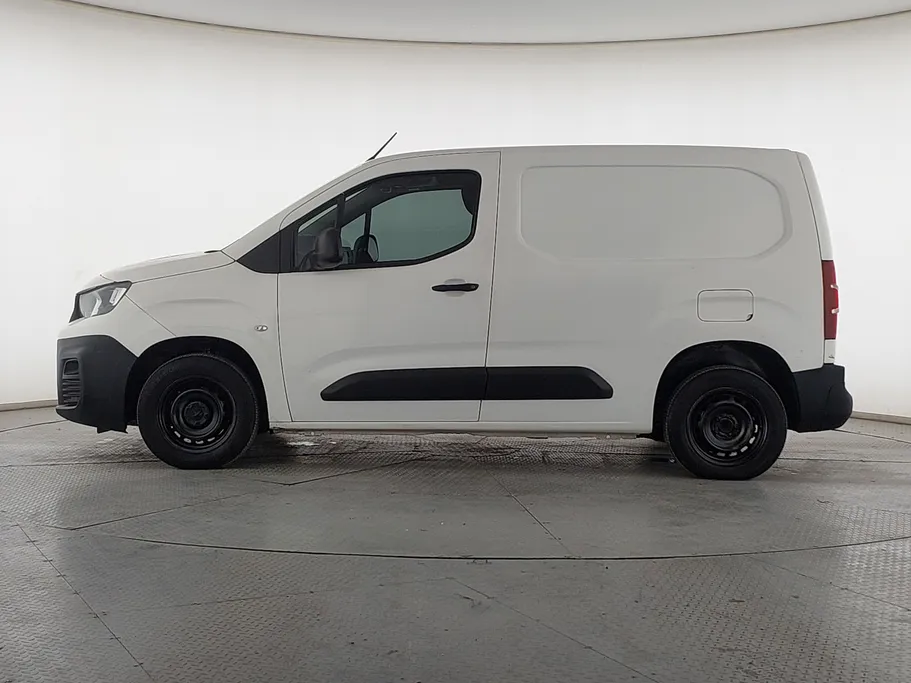 بيجو بارتنر Short van 2021 