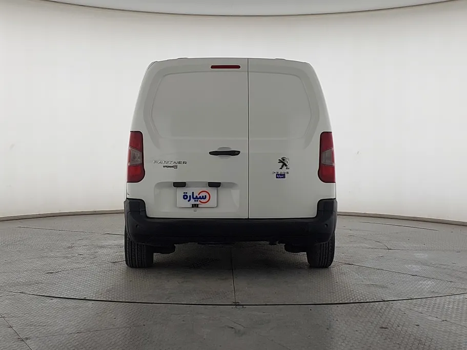 بيجو بارتنر Short van 2021 