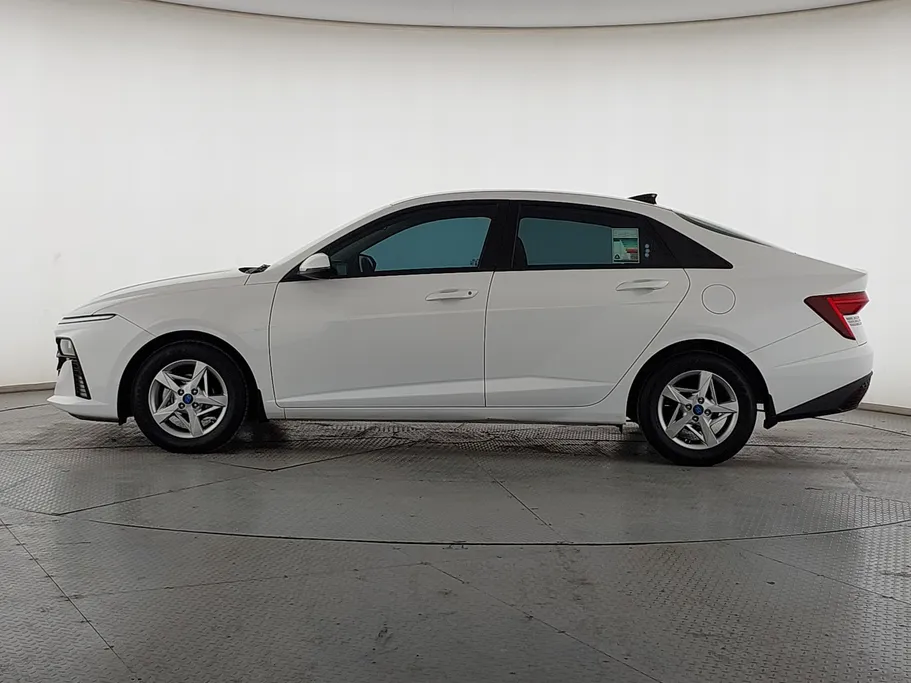 2025 Hyundai Accent Fleet 