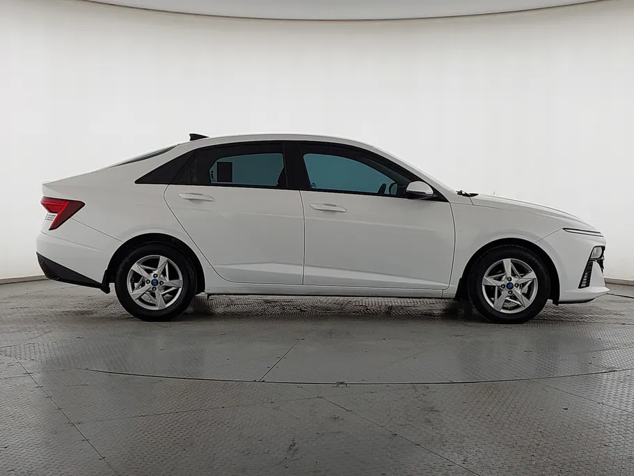 2025 Hyundai Accent Fleet 