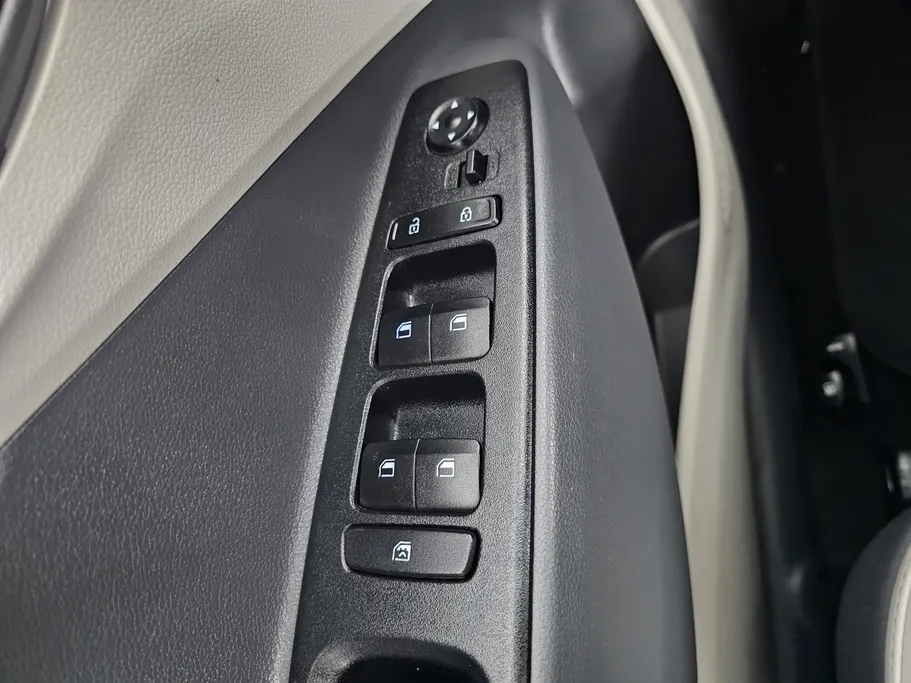 هيونداي Grand i10 فلييت 2024 