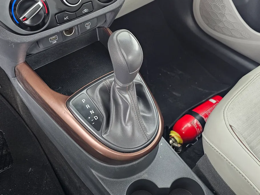 هيونداي Grand i10 فلييت 2024 