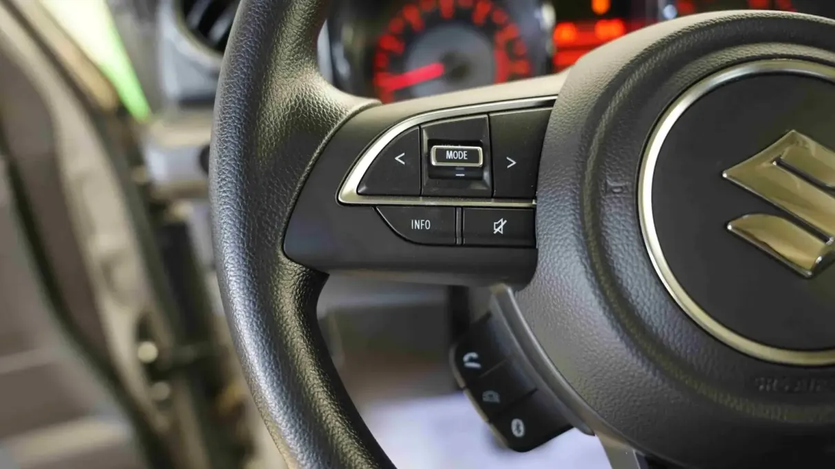 سوزوكي جيمني GL 2025 