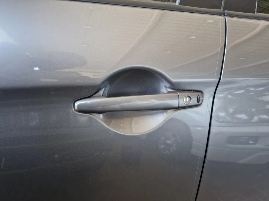 ميتسوبيشي ASX GLX 2024 