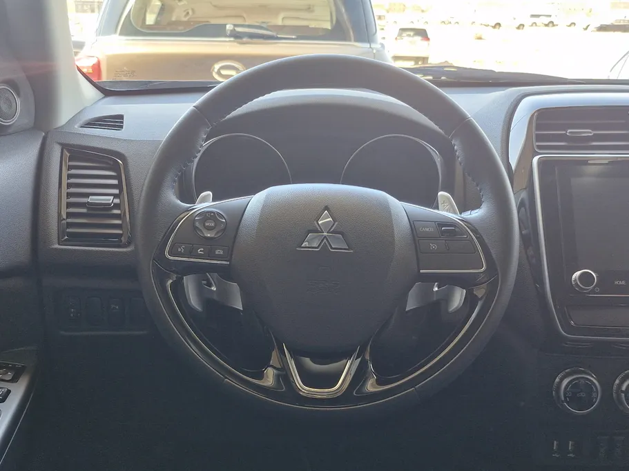 ميتسوبيشي ASX GLX 2024 