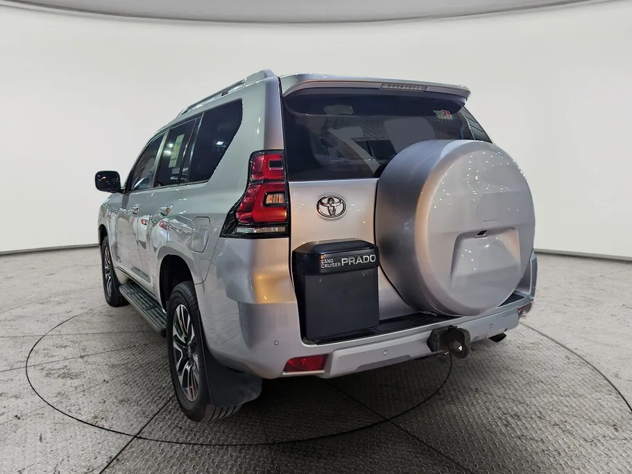 تويوتا برادو TXL 2023 