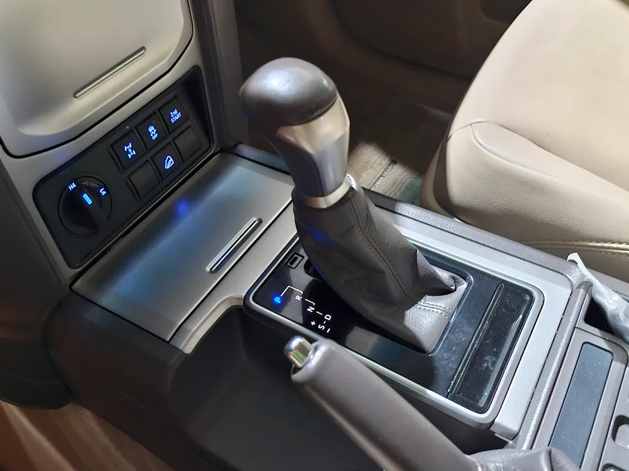 تويوتا برادو TXL 2023 