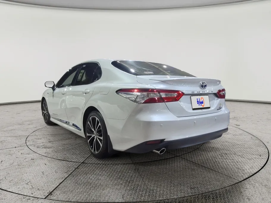 تويوتا كامري GLE 2019 