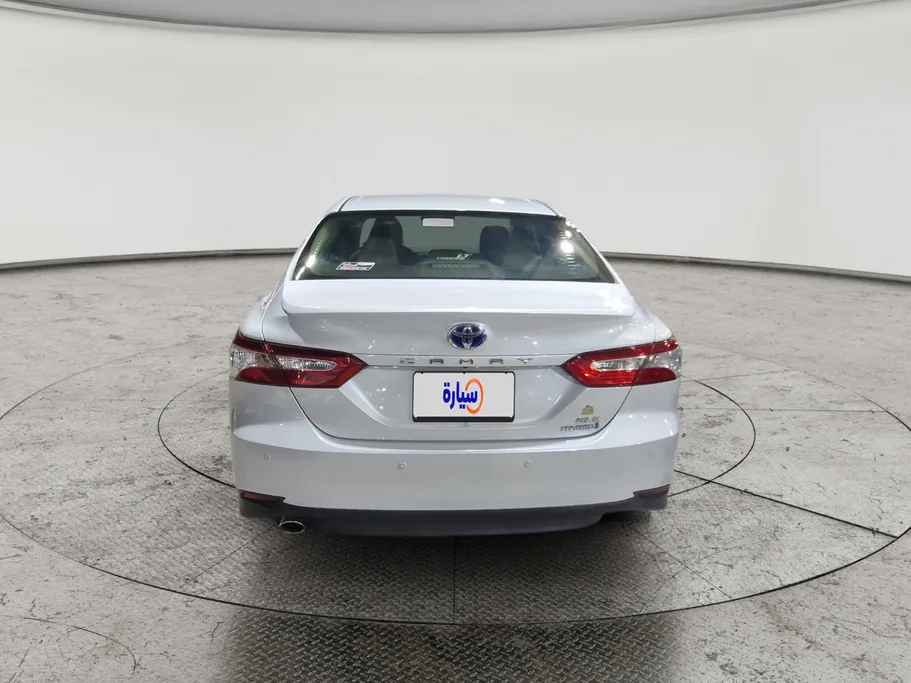 تويوتا كامري GLE 2019 