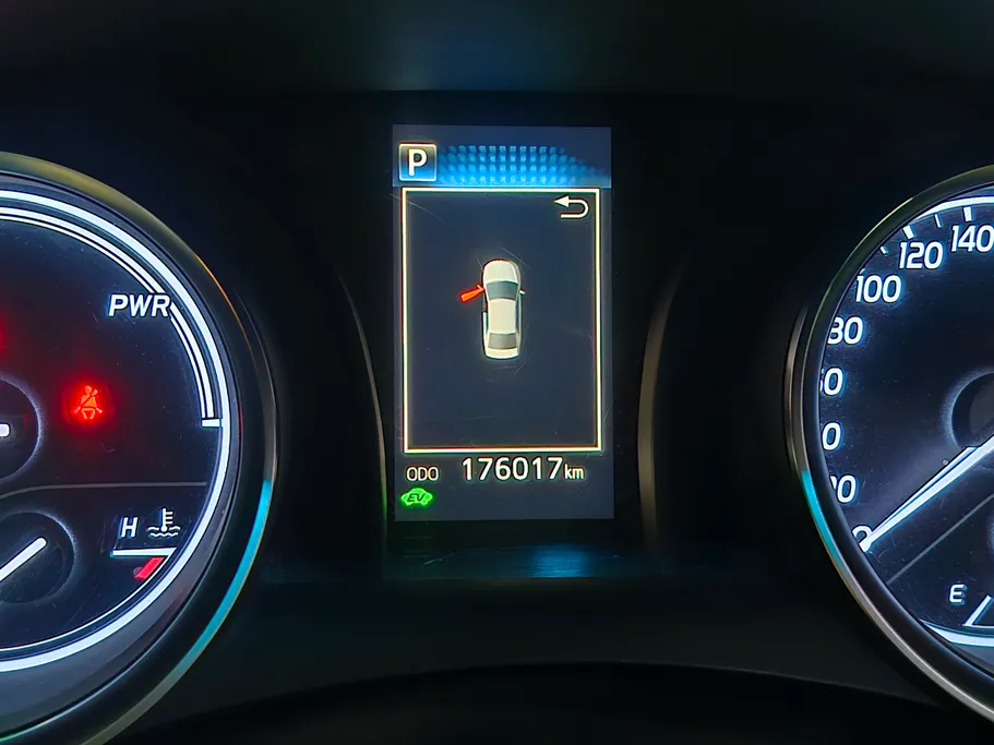 2019 Toyota Camry  GLE 