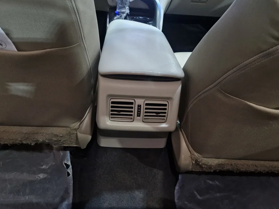 2019 Toyota Camry  GLE 