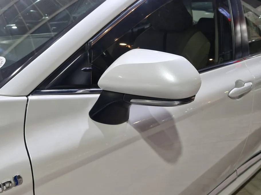 2019 Toyota Camry  GLE 