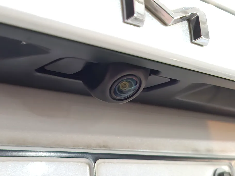 2019 Toyota Camry  GLE 