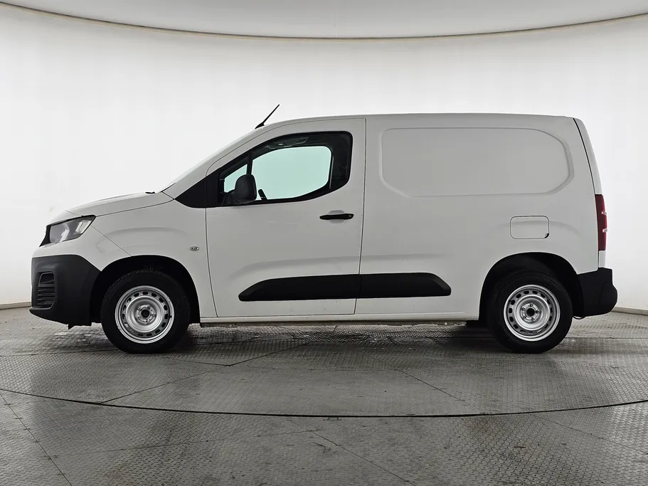 بيجو بارتنر Short van 2022 