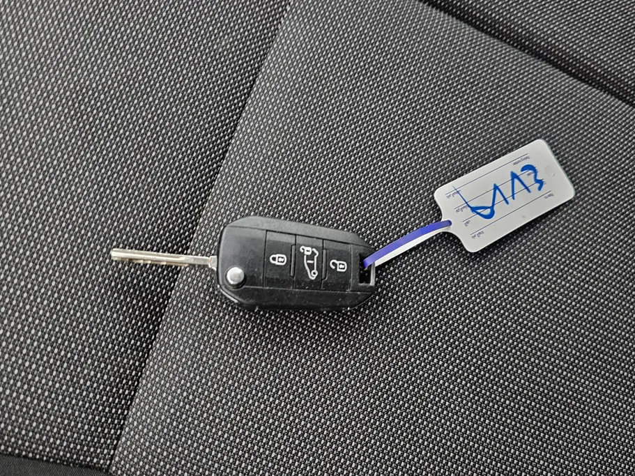 بيجو بارتنر Short van 2022 