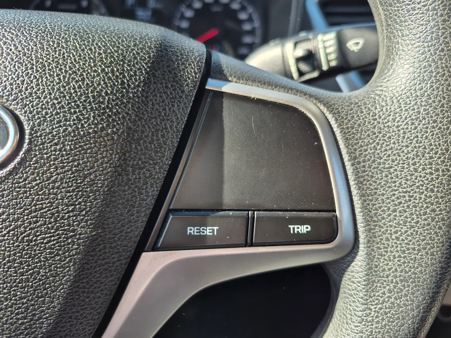 هيونداي اكسنت سمارت 2022 