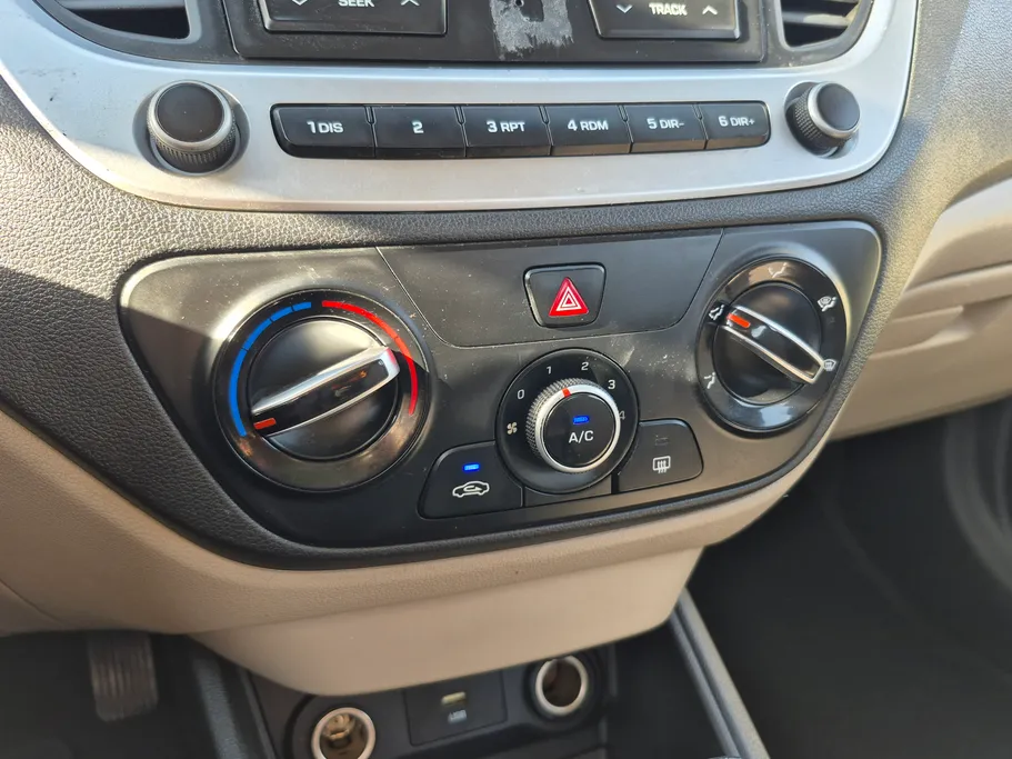 هيونداي اكسنت سمارت 2022 