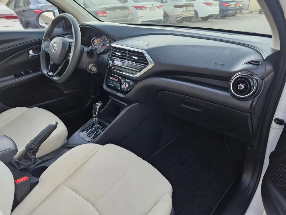 شانجان السفن Basic 2023 