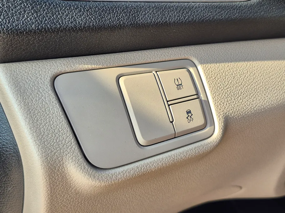 هيونداي اكسنت سمارت 2023 