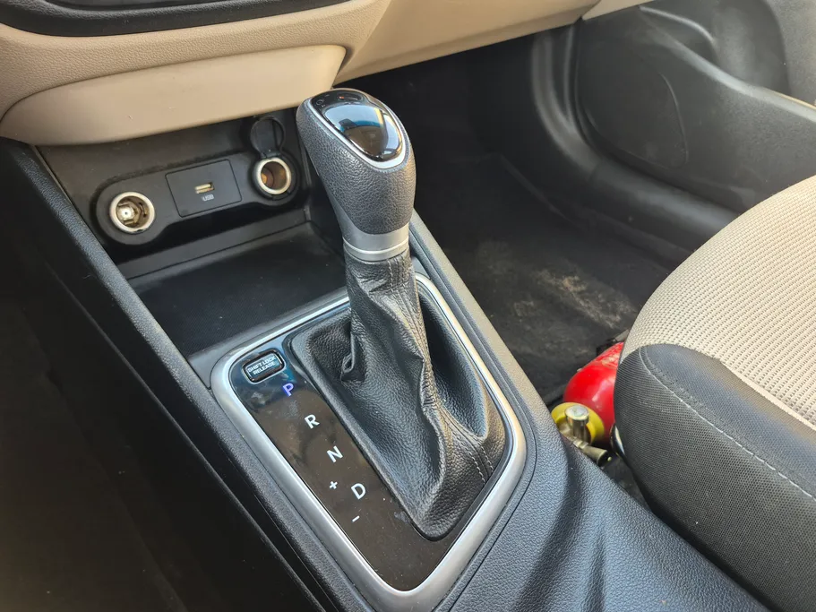 هيونداي اكسنت سمارت 2023 