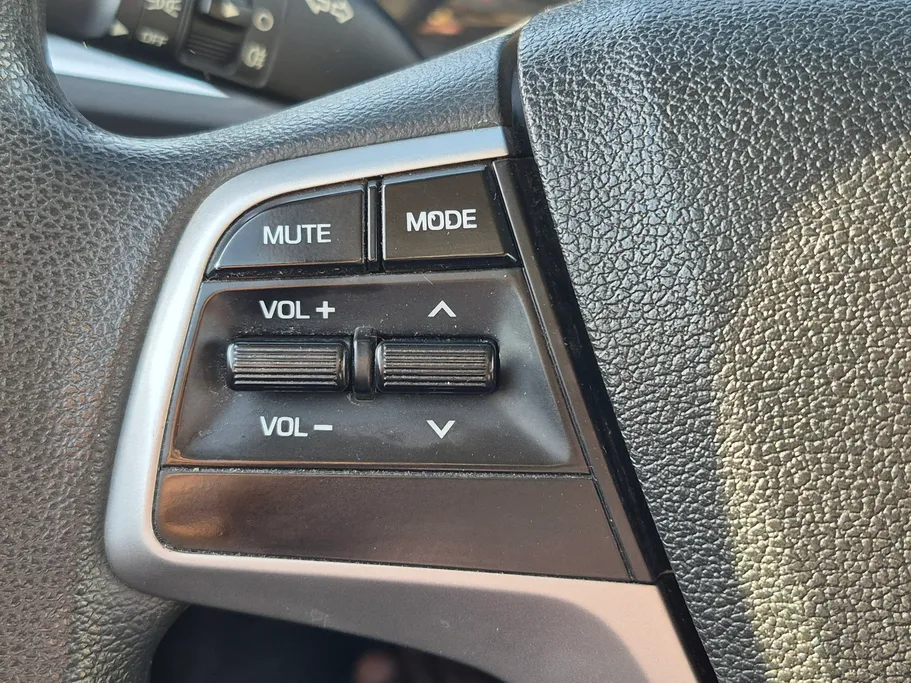 هيونداي اكسنت سمارت 2023 