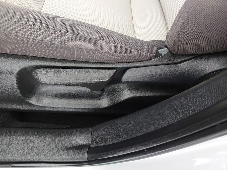 تويوتا كورولا XLI 2024 