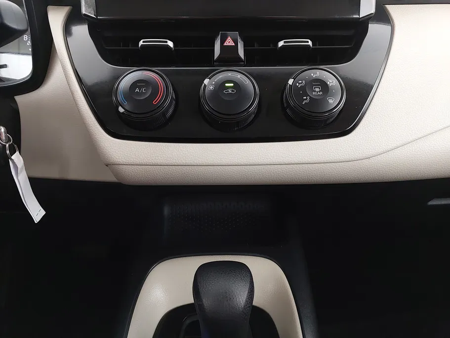 تويوتا كورولا XLI 2024 