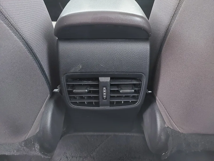 تويوتا كورولا XLI 2024 