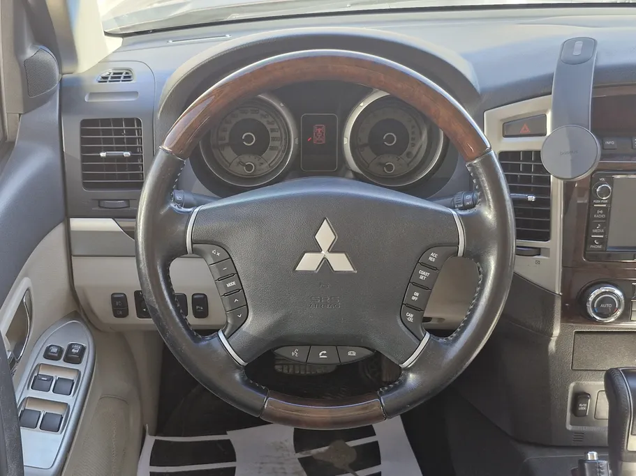 ميتسوبيشي باجيرو GLS 5Doors 2018 