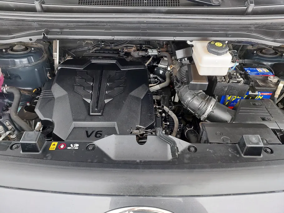 هيونداي ستاريا واجن 2022 