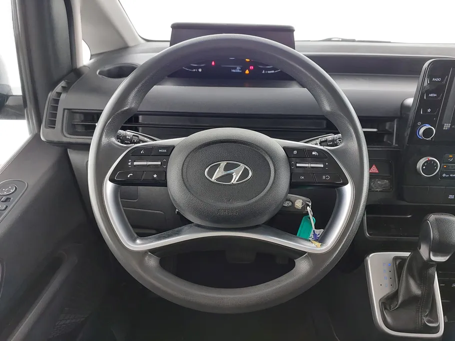 هيونداي ستاريا واجن 2022 