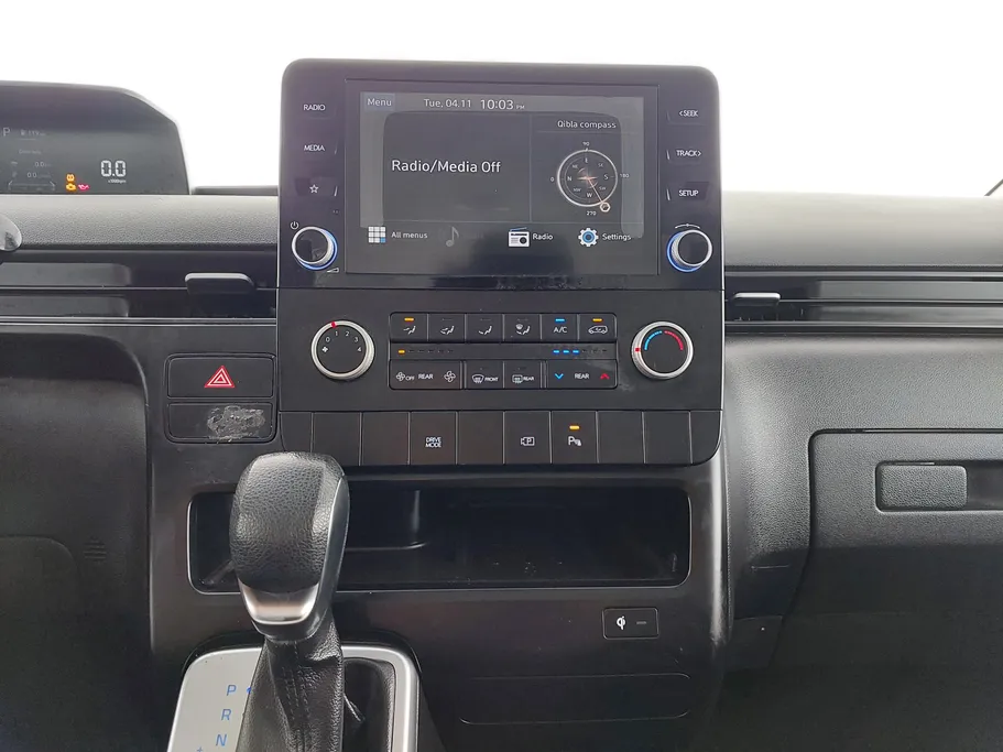 هيونداي ستاريا واجن 2022 