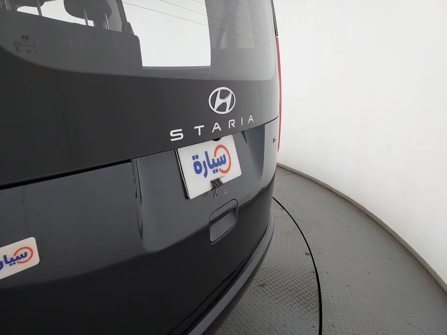 هيونداي ستاريا واجن 2022 