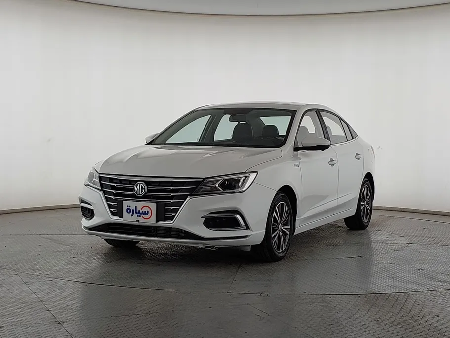 ام جي 5 LUX 2023 