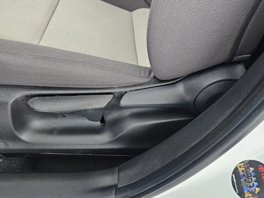 تويوتا كورولا XLI 2024 