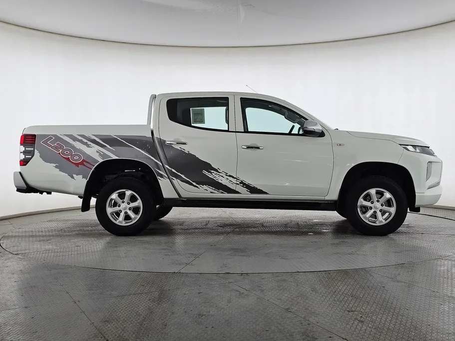 ميتسوبيشي L200 Double Cap 2023 