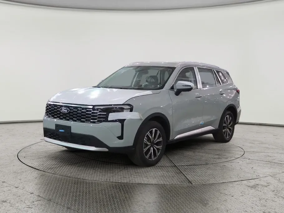 فورد تريتوري ترند 2026 