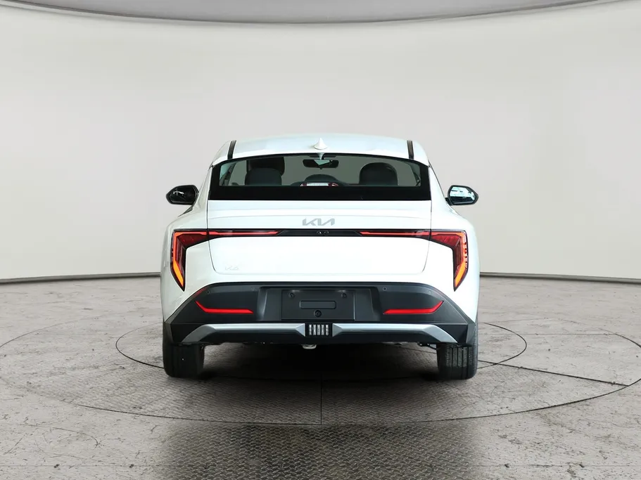 2026 Kia K4 GL 